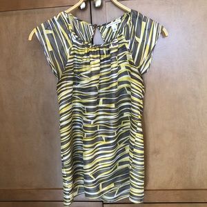 Banana Republic like new silk yellow & gray top 4